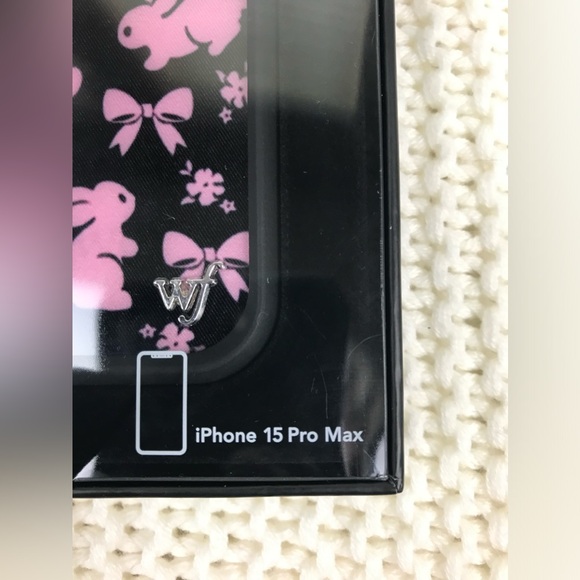 NIB Wildflower Limited Edition iPhone 15 Pro Max Case. - Picture 3 of 6